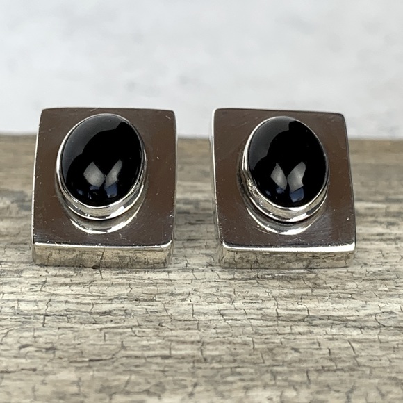 Vintage 1990s Handmade Modernist Geo Chunky Sterling Silver Black Stone Earrings - Picture 5 of 9